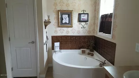 42 Cain Ln, Hampstead, NC 28443 photo 7