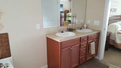 42 Cain Ln, Hampstead, NC 28443 photo 8