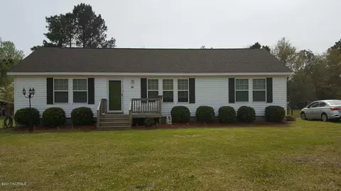 42 Cain Ln, Hampstead, NC 28443 photo 1