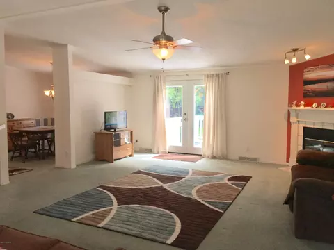 543 Groves Point Dr, Hampstead, NC 28443 photo 3