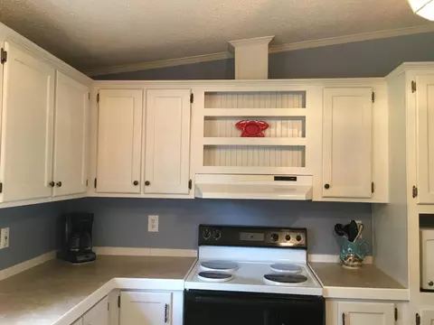543 Groves Point Dr, Hampstead, NC 28443 photo 7