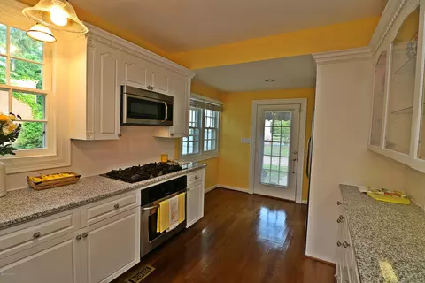 809 Trinity Dr W, Wilson, NC 27893 photo 7