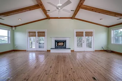 205 Cedar Ln, Atlantic Beach, NC 28512 photo 5