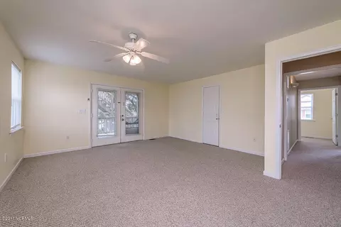 205 Cedar Ln, Atlantic Beach, NC 28512 photo 10