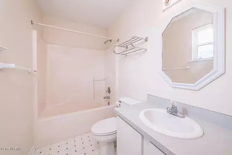 205 Cedar Ln, Atlantic Beach, NC 28512 photo 14