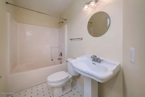 205 Cedar Ln, Atlantic Beach, NC 28512 photo 18