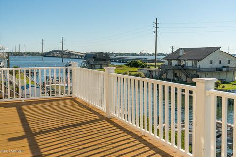 206 Smith St, Atlantic Beach, NC 28512 photo 18
