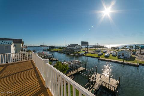 206 Smith St, Atlantic Beach, NC 28512 photo 17