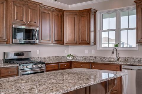 206 Smith St, Atlantic Beach, NC 28512 photo 9