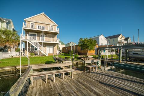 206 Smith St, Atlantic Beach, NC 28512 photo 2