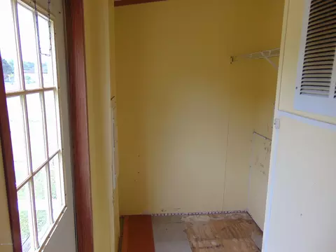 2178 Pineneedle Ln, Deep Run, NC 28525 photo 5