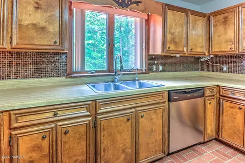 116 Sloop Point Loop Rd, Hampstead, NC 28443 photo 9