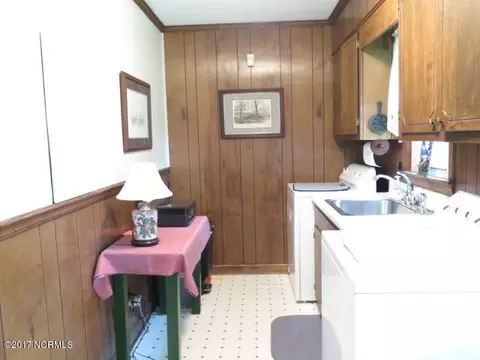 709 Dixie Rd, Clinton, NC 28328 photo 23