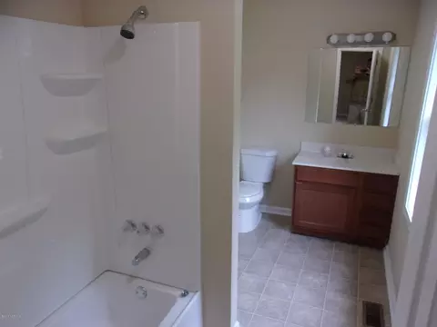 960 Pigott Rd, Gloucester, NC 28528 photo 18