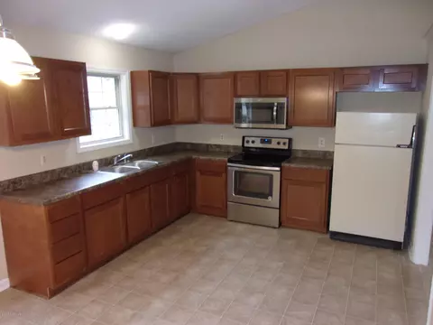 960 Pigott Rd, Gloucester, NC 28528 photo 11