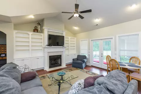 213 Gull Rd, Hampstead, NC 28443 photo 2