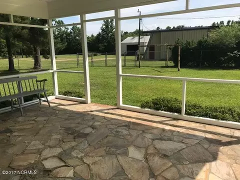 1991 W Barr Rd, Chocowinity, NC 27817 photo 21