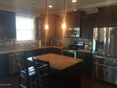 110 Center Dr, Hampstead, NC 28443 photo 9