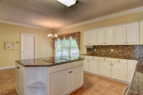 125 Deerfield Dr, Hampstead, NC 28443 photo 9