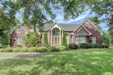 125 Deerfield Dr, Hampstead, NC 28443 photo 1