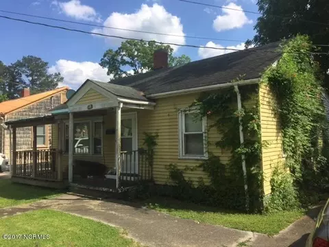 327 E 14th St, Washington, NC 27889 photo 1