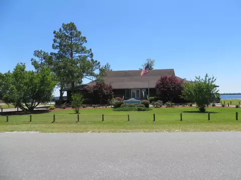 174 Bay Ridge Dr, Harrells, NC 28444 photo 3