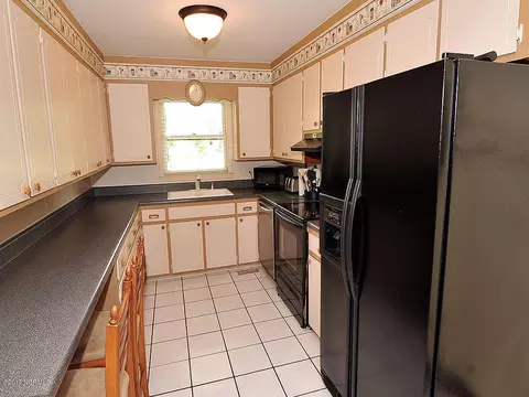 616 Johnson Nursery Rd, Willard, NC 28478 photo 9