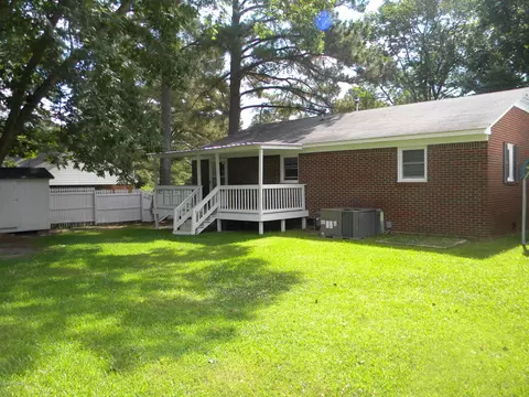 568 S 4th St, Macclesfield, NC 27852 photo 18