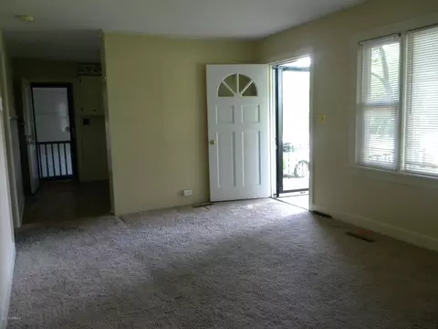 568 S 4th St, Macclesfield, NC 27852 photo 2