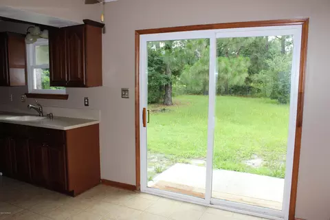 587 Sandridge Rd, Hubert, NC 28539 photo 13