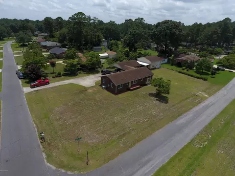 2103 Oakview St, Kinston, NC 28504 photo 2