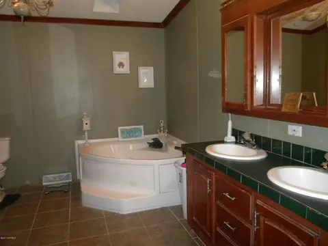 407 S 4th St, Macclesfield, NC 27852 photo 21