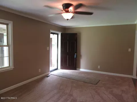 612 Eagle Rd, Kinston, NC 28501 photo 6