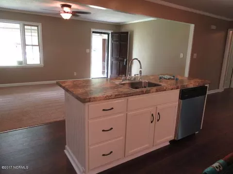 612 Eagle Rd, Kinston, NC 28501 photo 10