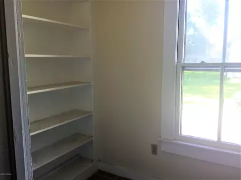 509 E 2nd St, Washington, NC 27889 photo 10
