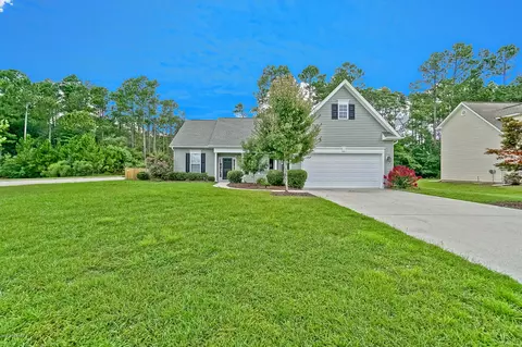 681 E Pipers Gln, Shallotte, NC 28470 photo 2