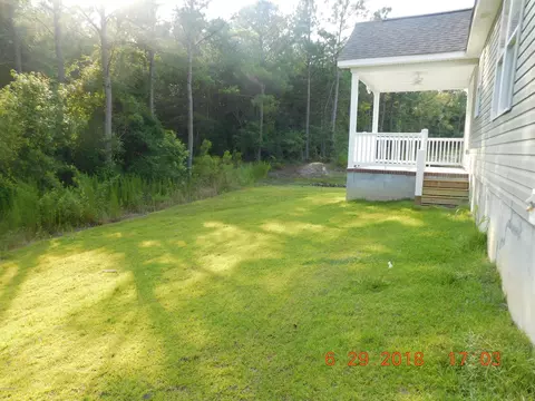 112 Shadow Creek Dr, Swansboro, NC 28584 photo 6
