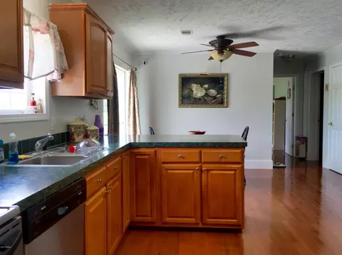 430 Singleton Rd, Washington, NC 27889 photo 17
