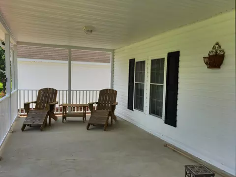 430 Singleton Rd, Washington, NC 27889 photo 5