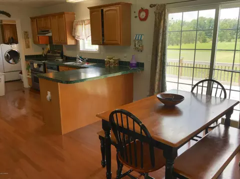 430 Singleton Rd, Washington, NC 27889 photo 12