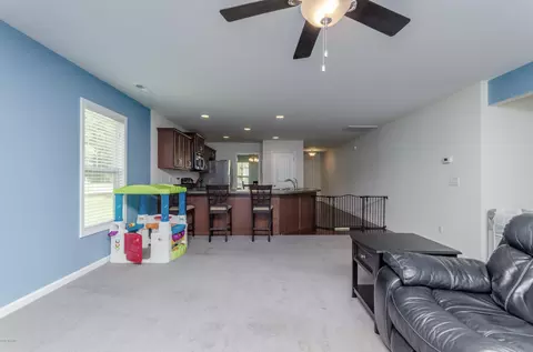 139 Cornel Ln, Hampstead, NC 28443 photo 10