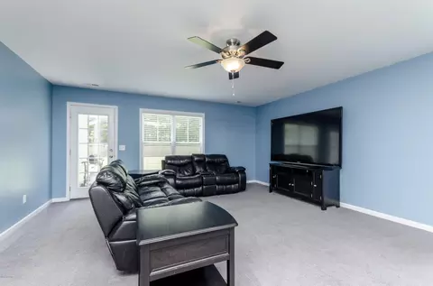 139 Cornel Ln, Hampstead, NC 28443 photo 11