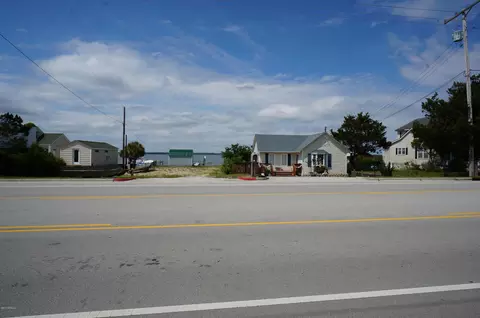 1075 Salter Path Rd, Salter Path, NC 28575 photo 24