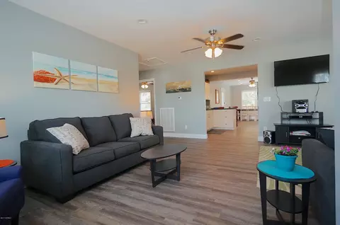 1075 Salter Path Rd, Salter Path, NC 28575 photo 9