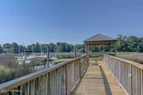 246 Crane Pt, Hampstead, NC 28443 photo 41