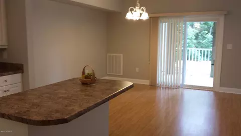 200 Lighthouse Ln #D1, Swansboro, NC 28584 photo 4