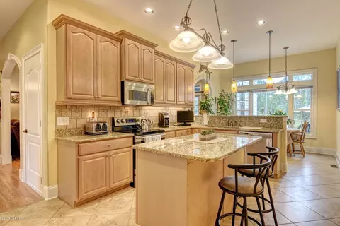 121 Wind Ridge Rd, Hampstead, NC 28443 photo 3