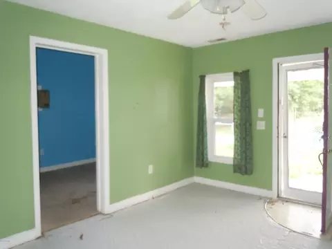 110 Thompson St, Chadbourn, NC 28431 photo 7