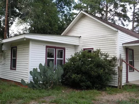 110 Thompson St, Chadbourn, NC 28431 photo 31