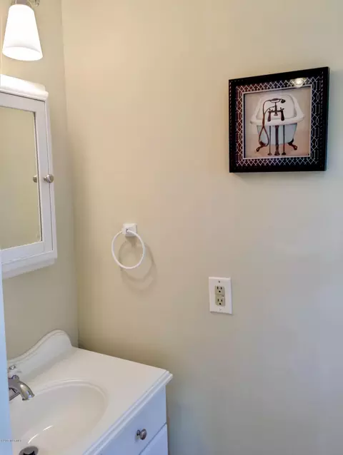 670 Hughes Rd, Hampstead, NC 28443 photo 14